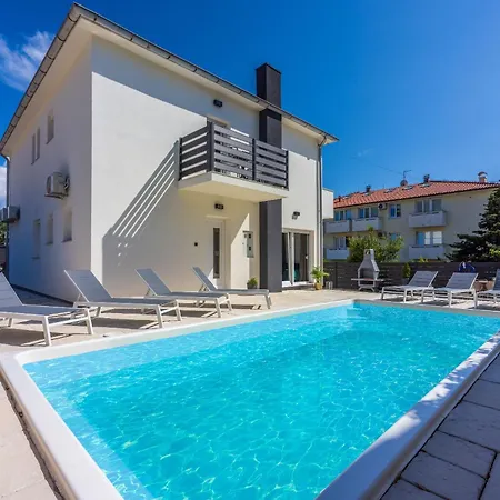 Kety Mansion Holiday home Baska (Krk)